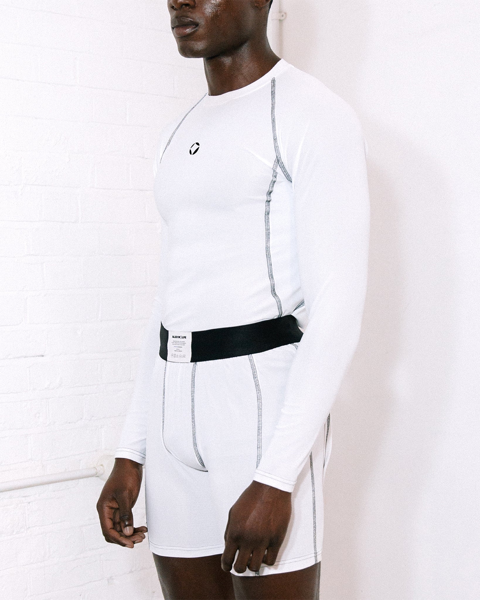 HERO TOP WHITE MESH