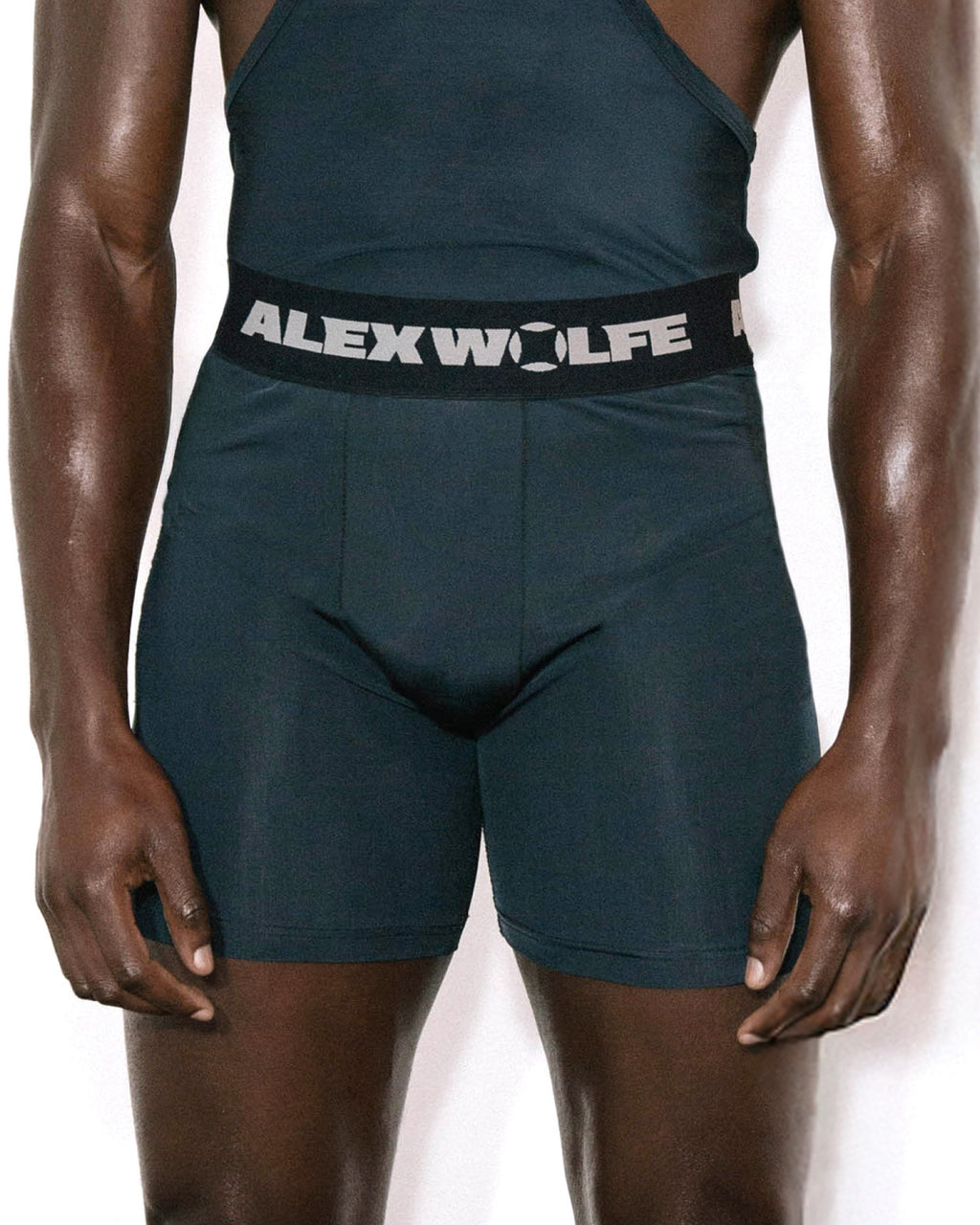 SKIN SHORTS ONYX